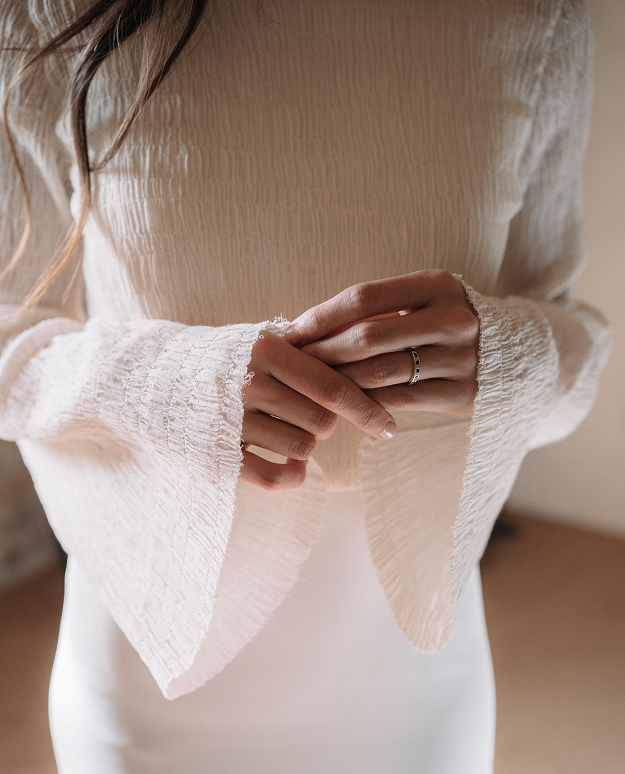 Aire fresko - Patri y Dani vestido blanco y anillo de promesa