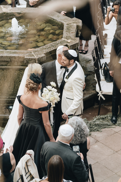 Aire fresko - Sophia y Daniel beso